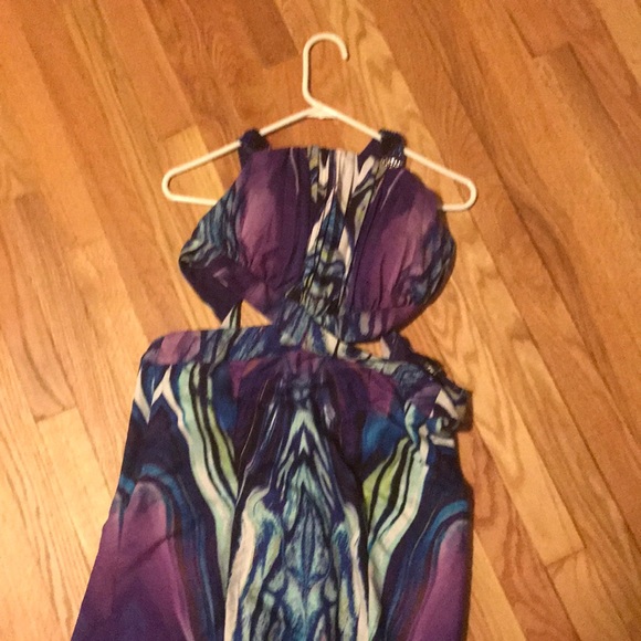 Rampage halter dress with cutouts - Picture 3 of 4